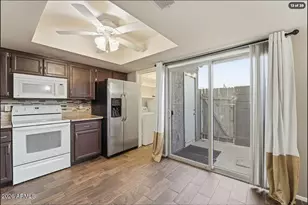 19601 N 7th St, Phoenix, AZ 85024 - Photo 13