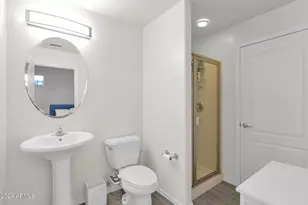 3432 E Lance Ln, Phoenix, AZ 85018 - Photo 13