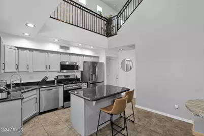 3432 E Lance Lane, Phoenix, AZ 85018 - Photo 7