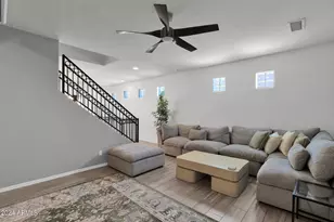 3432 E Lance Ln, Phoenix, AZ 85018 - Photo 11