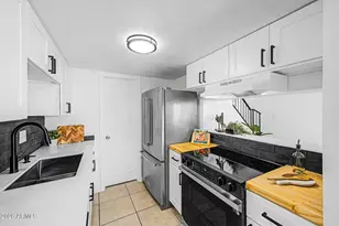 5206 N 42nd Ln, Phoenix, AZ 85019 - Photo 3