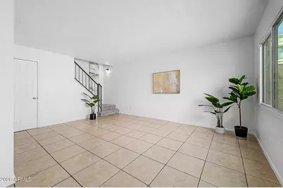 5206 N 42nd Lane, Phoenix, AZ 85019 - Photo 9