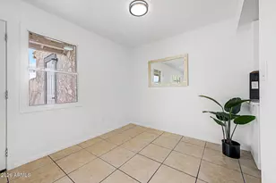 5206 N 42nd Ln, Phoenix, AZ 85019 - Photo 13
