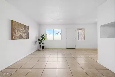 5206 N 42nd Lane, Phoenix, AZ 85019 - Photo 7