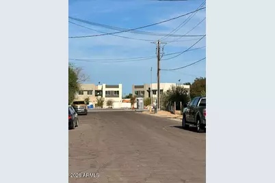 822 E Alta Vista Road, Phoenix, AZ 85042 - Photo 5