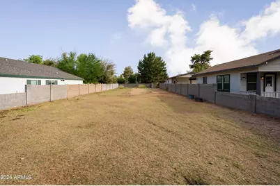 2217 W Hayward Avenue #-, Phoenix, AZ 85021 - Photo 7