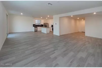 7251 N 125th Drive, Glendale, AZ 85307 - Photo 11