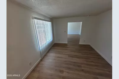 3850 W Caribbean Lane, Phoenix, AZ 85053 - Photo 9