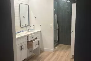 3933 W Sharon Ave, Phoenix, AZ 85029 - Photo 19