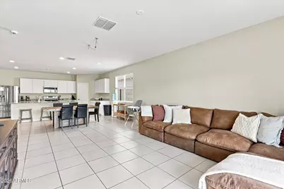 4511 S 104th Drive, Tolleson, AZ 85353 - Photo 15