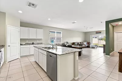 4511 S 104th Drive, Tolleson, AZ 85353 - Photo 3