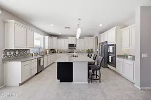 22510 E Munoz St, Queen Creek, AZ 85142 - Photo 11