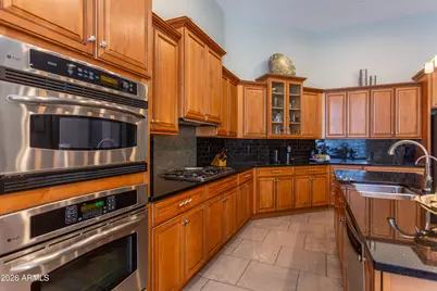26844 N 90th Drive, Peoria, AZ 85383 - Photo 13