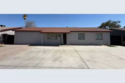 7231 W Turney Avenue, Phoenix, AZ 85033 - Photo 1