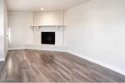 3739 W Flynn Lane, Phoenix, AZ 85019 - Photo 9