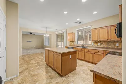 8711 N 182nd Lane, Waddell, AZ 85355 - Photo 5