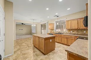 8711 N 182nd Ln, Waddell, AZ 85355 - Photo 5