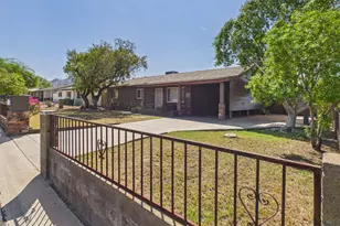 1201 E Griswold Rd, Phoenix, AZ 85020 - Photo 3