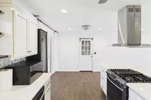 1201 E Griswold Rd, Phoenix, AZ 85020 - Photo 11
