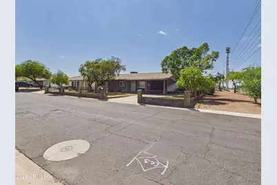 1201 E Griswold Road, Phoenix, AZ 85020 - Photo 5