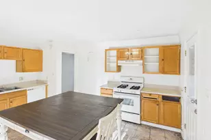 5734 N 36th Dr, Phoenix, AZ 85019 - Photo 7