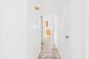 5734 N 36th Dr, Phoenix, AZ 85019 - Photo 13