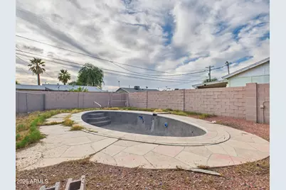 5734 N 36th Drive, Phoenix, AZ 85019 - Photo 23