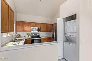 1633 E Lakeside Dr, Gilbert, AZ 85234 - Photo 15