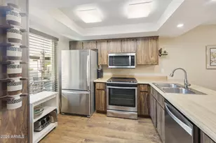 7744 E Parkview Dr, Mesa, AZ 85208 - Photo 9