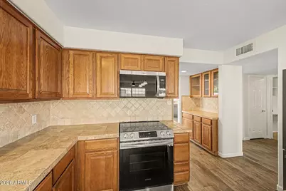 19431 N 67th Drive, Glendale, AZ 85308 - Photo 17