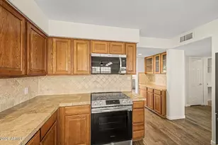 19431 N 67th Dr, Glendale, AZ 85308 - Photo 17