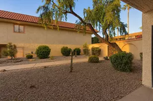 10330 W Thunderbird Blvd, Sun City, AZ 85351 - Photo 11