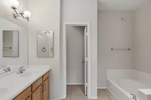 6605 N 93RD Ave, Glendale, AZ 85305 - Photo 15
