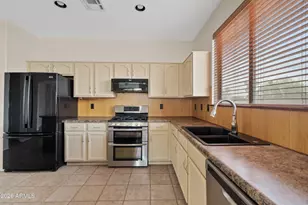 1480 W Hawk Way, Chandler, AZ 85286 - Photo 9