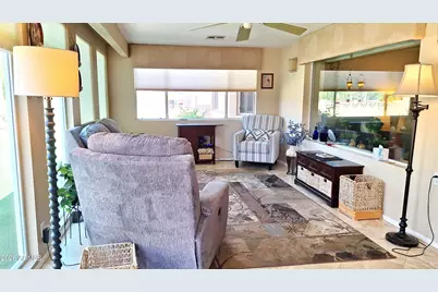 7952 E Navarro Avenue, Mesa, AZ 85209 - Photo 11