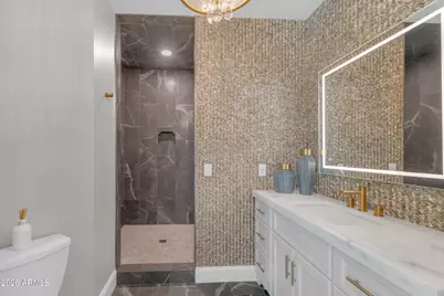 9016 N 60th Street, Paradise Valley, AZ 85253 - Photo 51