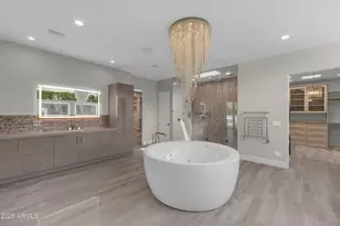 9016 N 60th St, Paradise Valley, AZ 85253 - Photo 31