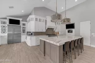 9016 N 60th St, Paradise Valley, AZ 85253 - Photo 15