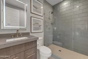 9016 N 60th St, Paradise Valley, AZ 85253 - Photo 39