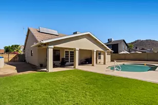 1443 E Wickieup Ln, Phoenix, AZ 85024 - Photo 33