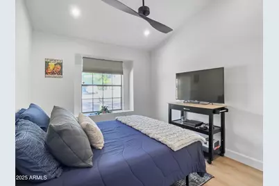 1443 E Wickieup Lane, Phoenix, AZ 85024 - Photo 29