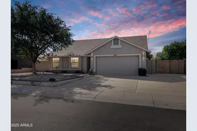 1443 E Wickieup Lane, Phoenix, AZ 85024 - Photo 3