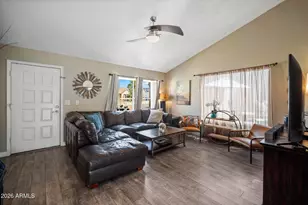 1225 E Kristal Way, Phoenix, AZ 85024 - Photo 9