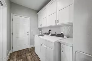 3301 S Goldfield Rd, Apache Junction, AZ 85119 - Photo 23