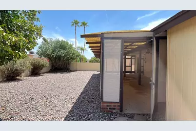 26429 S New Town Drive, Sun Lakes, AZ 85248 - Photo 11