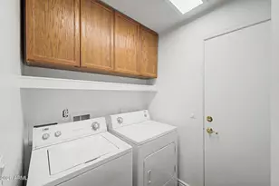 3545 E Utopia Rd, Phoenix, AZ 85050 - Photo 23