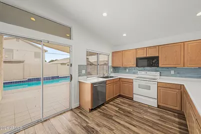 3545 E Utopia Road, Phoenix, AZ 85050 - Photo 11