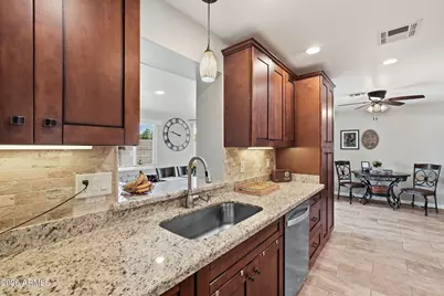 2304 S Acanthus --, Mesa, AZ 85209 - Photo 11