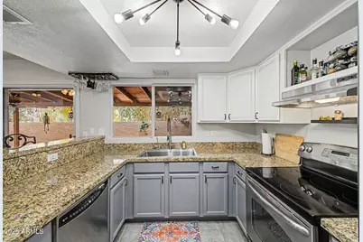 3549 E Le Marche Avenue, Phoenix, AZ 85032 - Photo 9