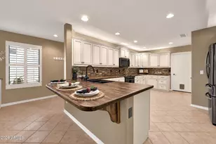 19920 N 108th Ave, Peoria, AZ 85373 - Photo 7